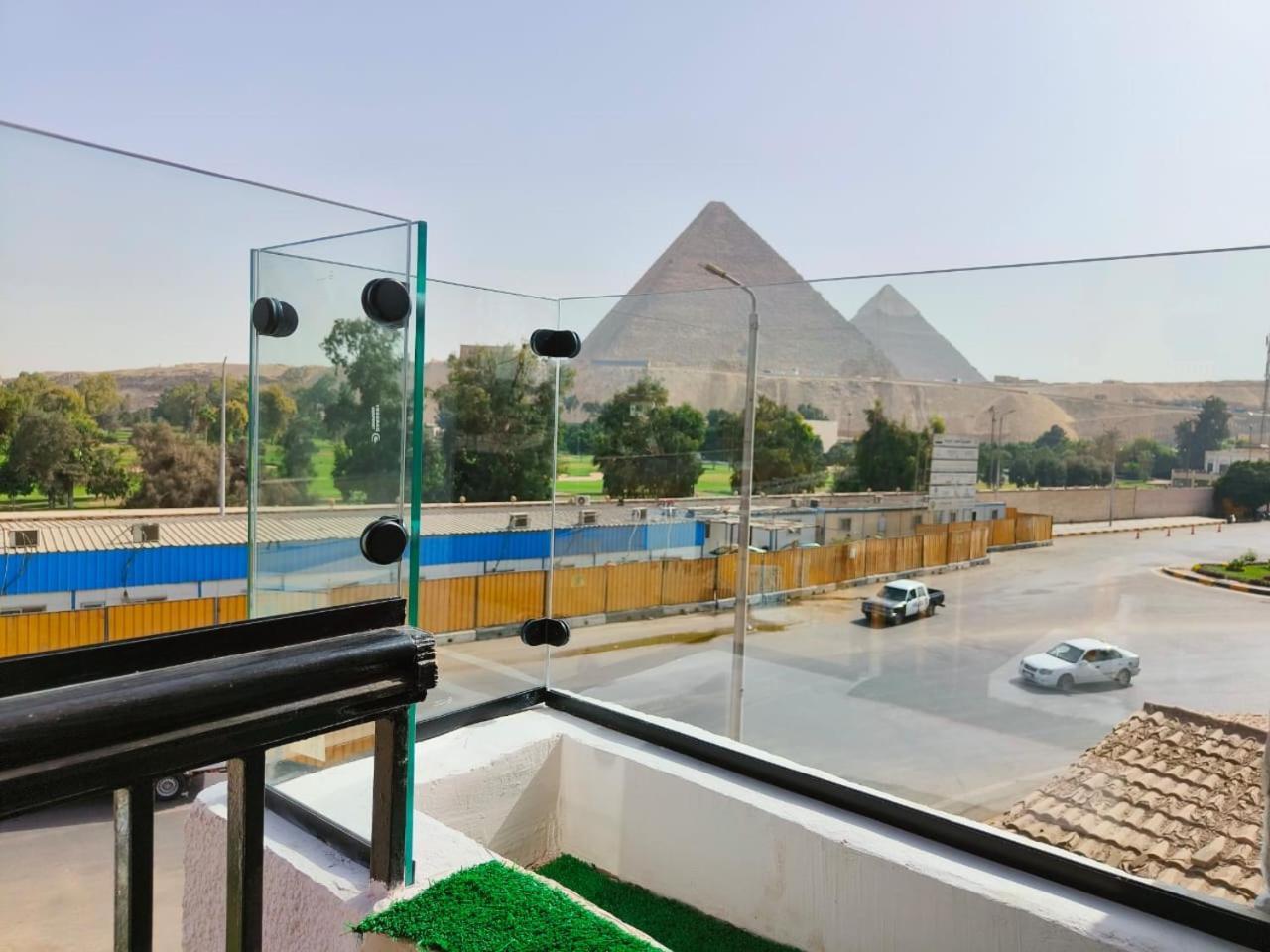 Maria Pyramids House Hotel Kafret el-Gabal Eksteriør billede