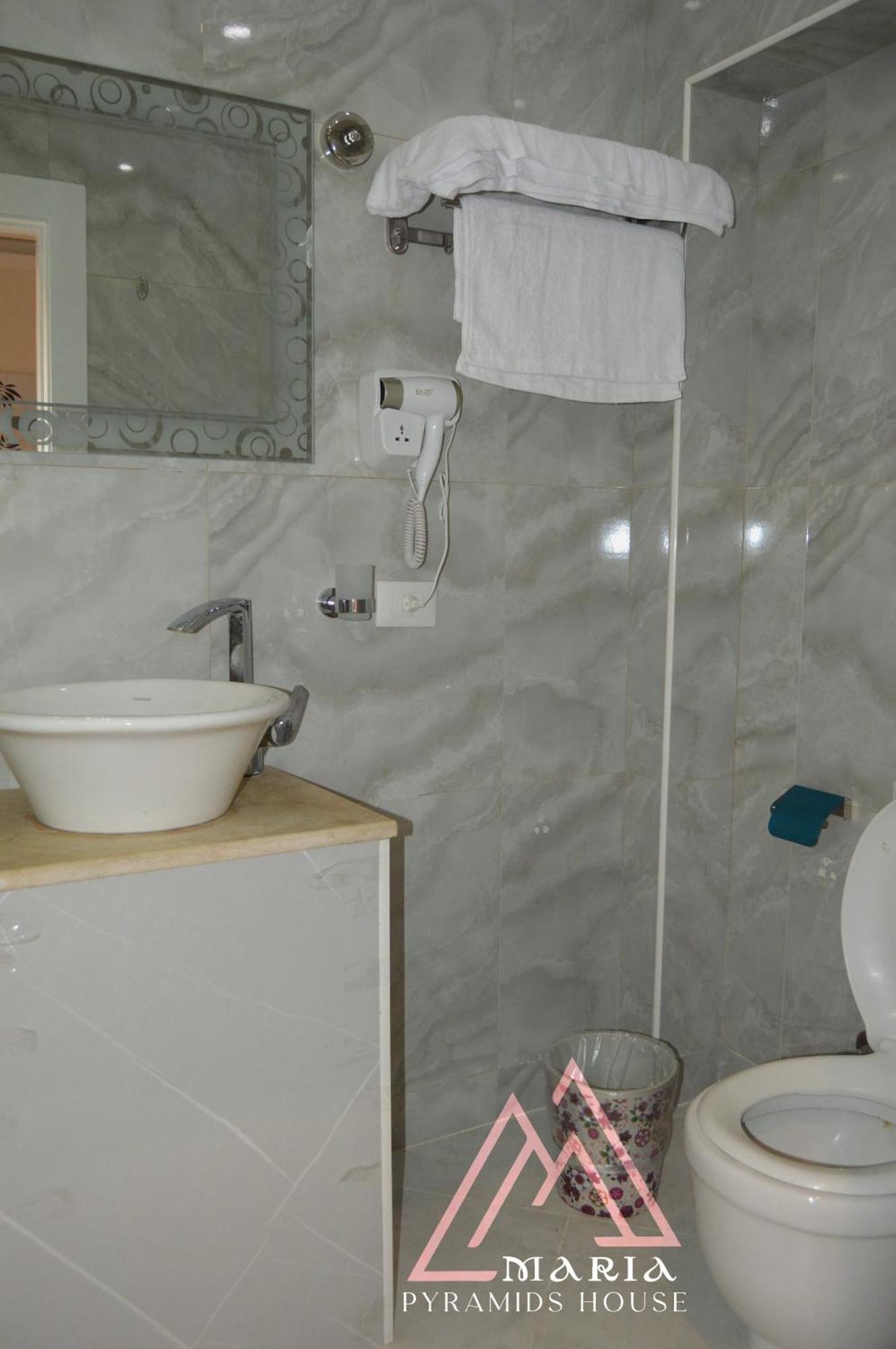 Maria Pyramids House Hotel Kafret el-Gabal Eksteriør billede